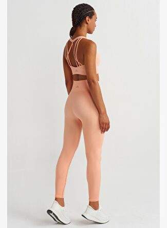 Jacquard Sports Bra Peach Feather — Product image 7 of 30