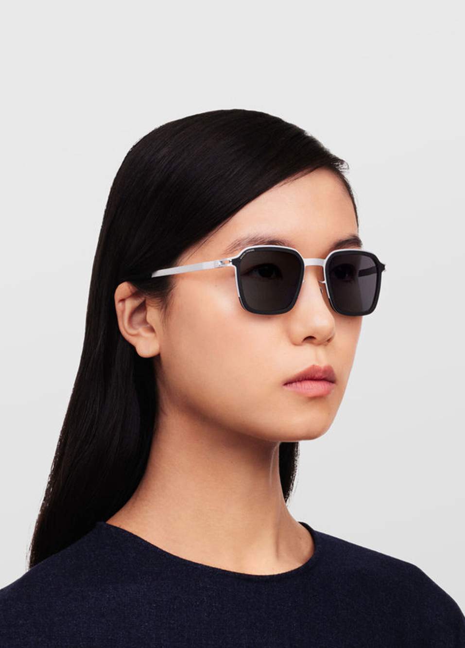 Mr002 Al1 Cgy C379 White Silver Black Titanium Unisex Sunglasses — Product image 5 of 6