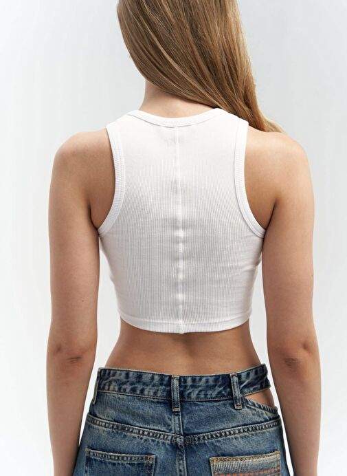 Fleur Fitli Weightlifting Collar White Crop — Product image 17 of 35