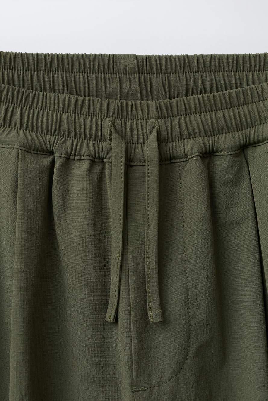 NYLON CARGO TROUSERS — Product image 3 of 4