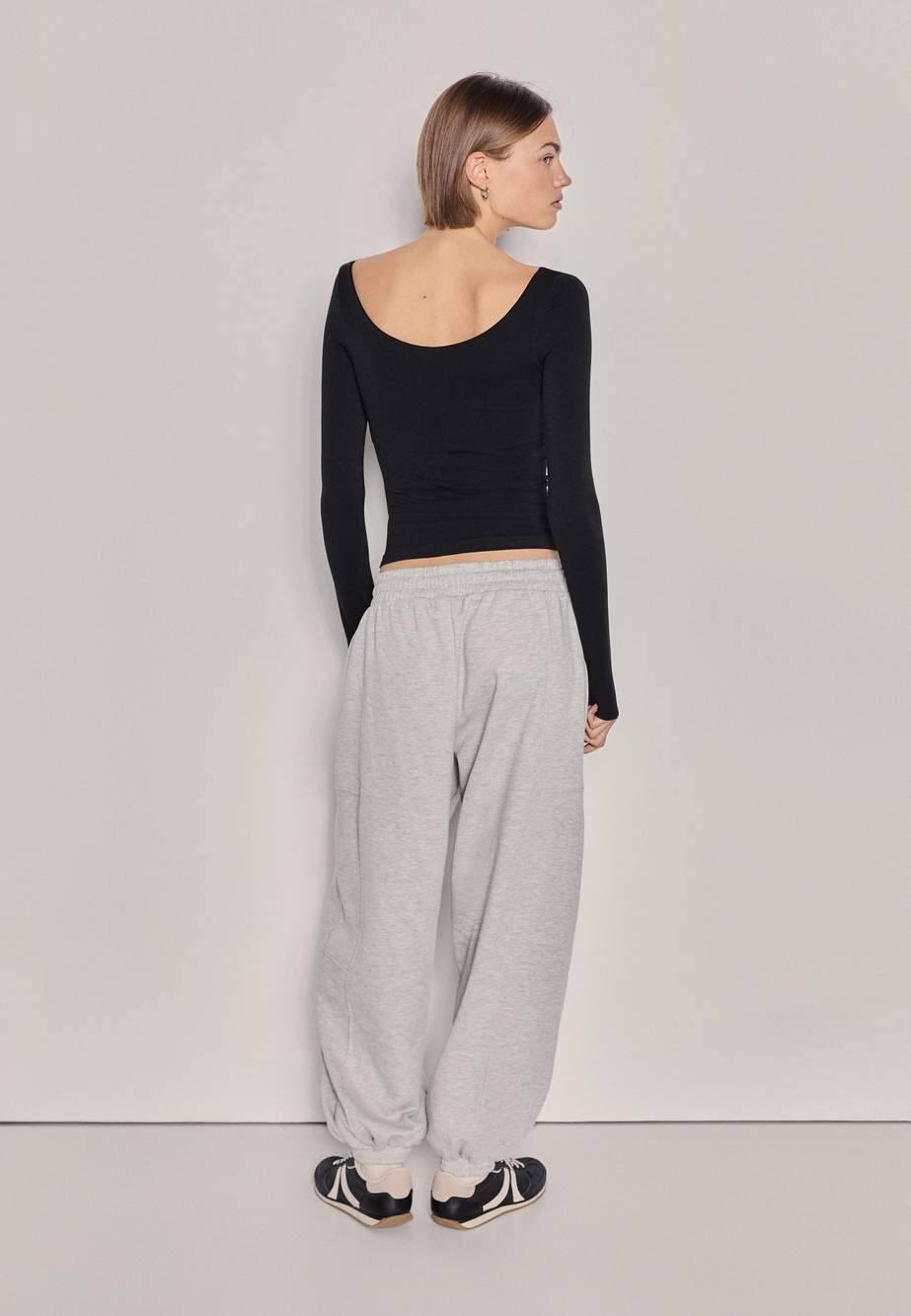 Plush balloon jogger trousers — صورة المنتج 61 من 140