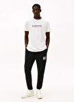 تومي جينز الرجال السود Sweatpant Dm0dm22094bds Tjm سليم Rwb العلم سوي — صورة المنتج 5 من 20