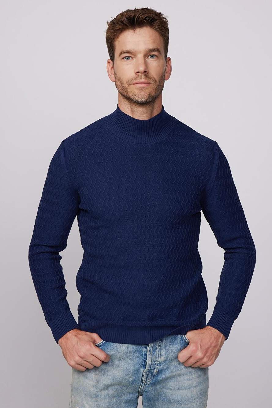 Erkek Slim Fit Dar Kesim Yarım Balıkçı Yaka Desenli Tüylenmeyen Lacivert Triko Kazak — Product image 3 of 5