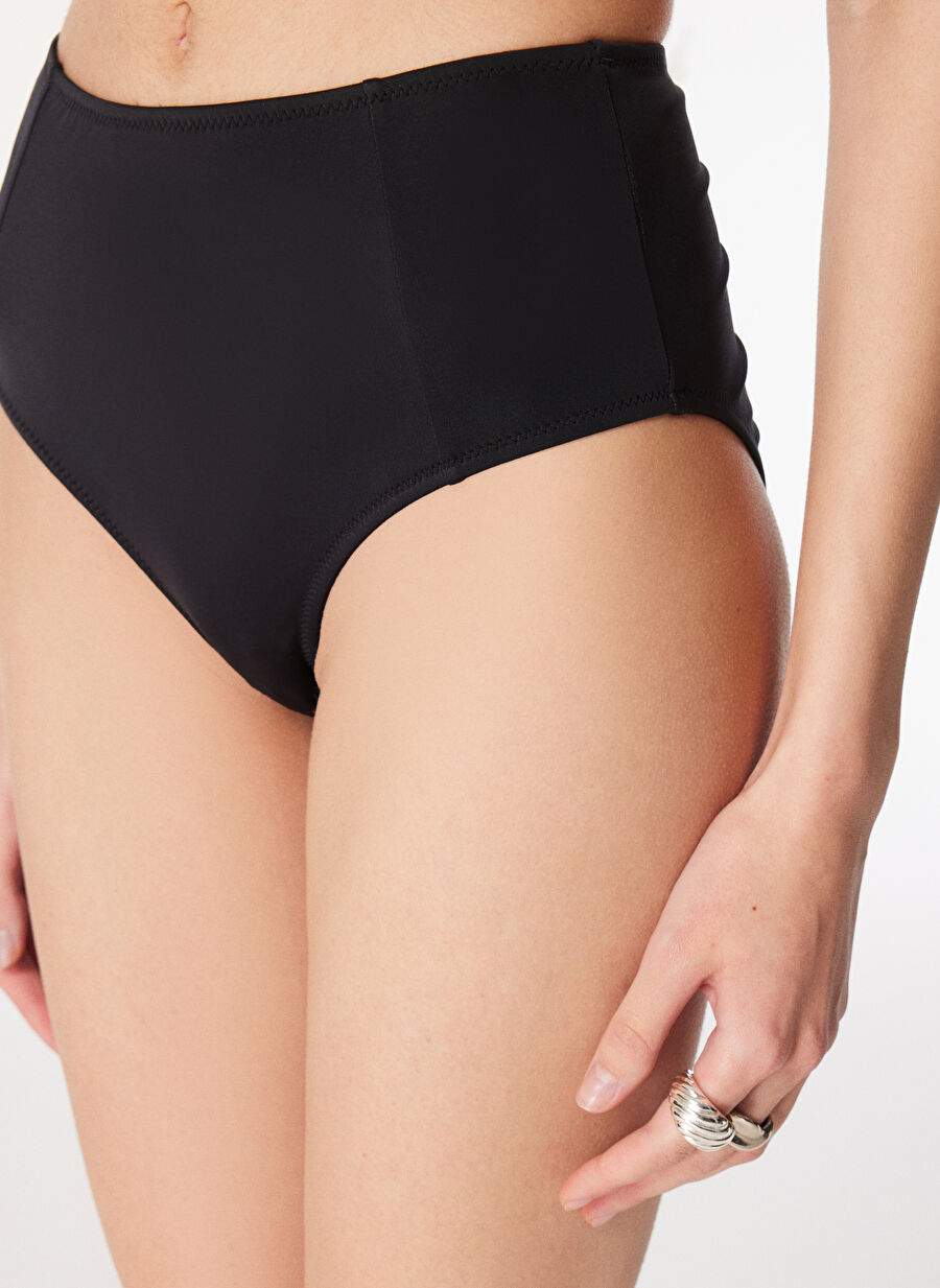 Fabrika Siyah Kadın Bikini Alt 24-LIZYA — صورة المنتج 4 من 5