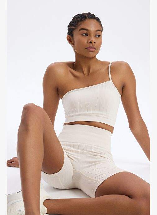 Puffed Jacquard Sports Shorts Titan White — Product image 24 of 30