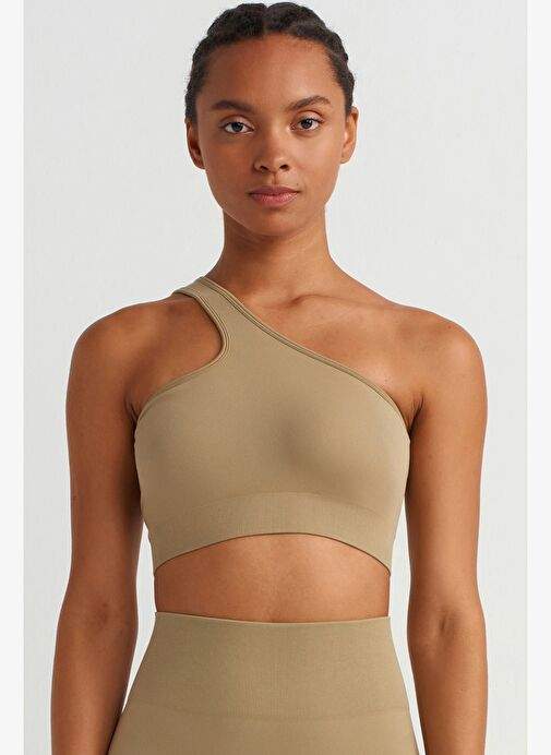 Single Shoulder Back Rope Sports Bra Soil Green — Product image 5 of 30