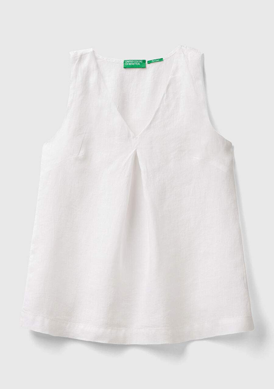 Kadn White 100 Linen V Collar Sleeveless Genisic Cut Blouse — Product image 3 of 4