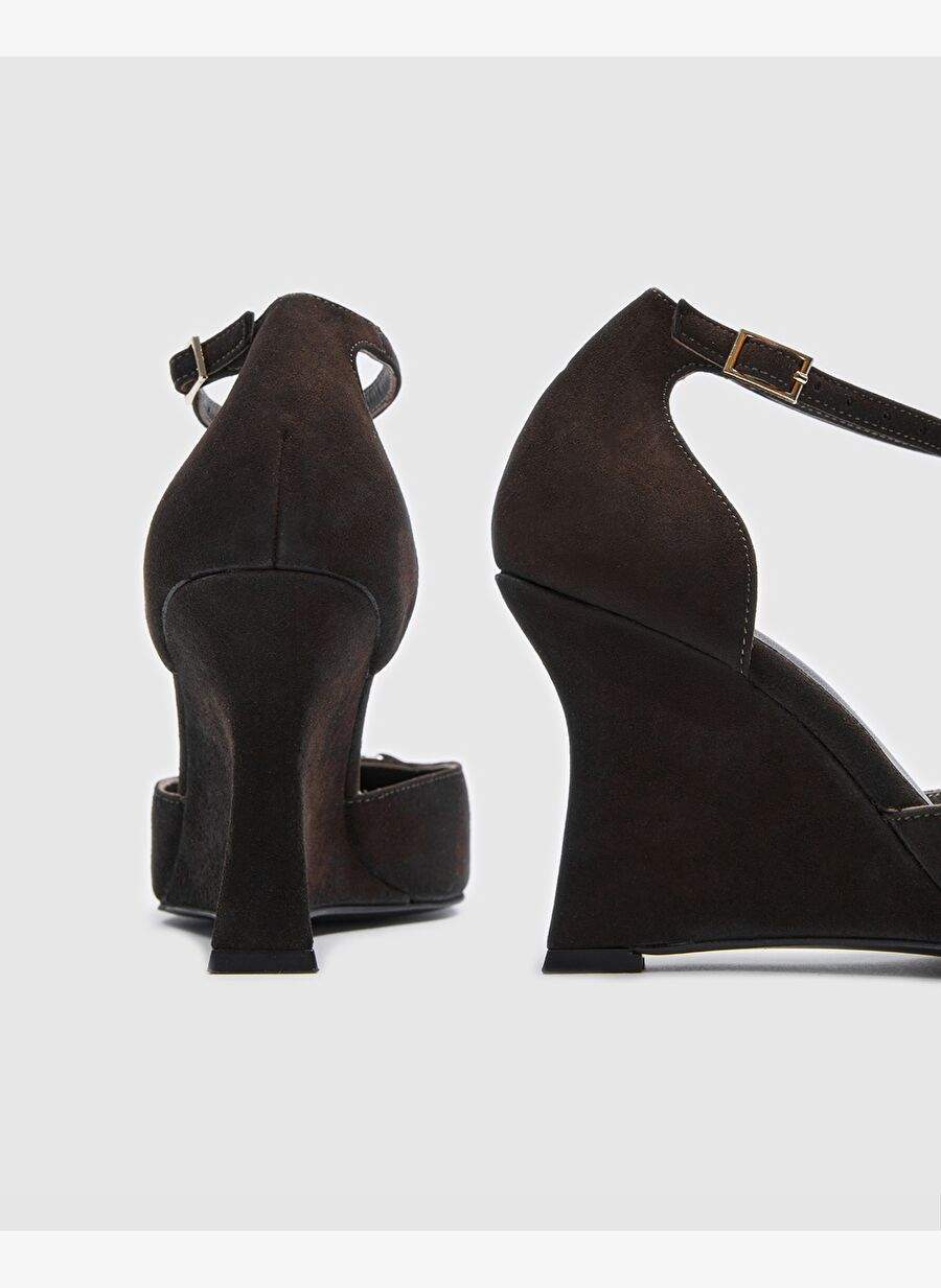 Suede — Product image 5 of 8