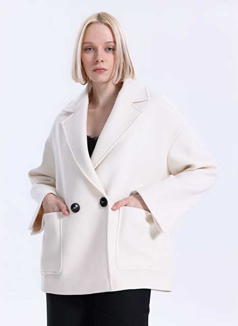 P By Paltoi Coats