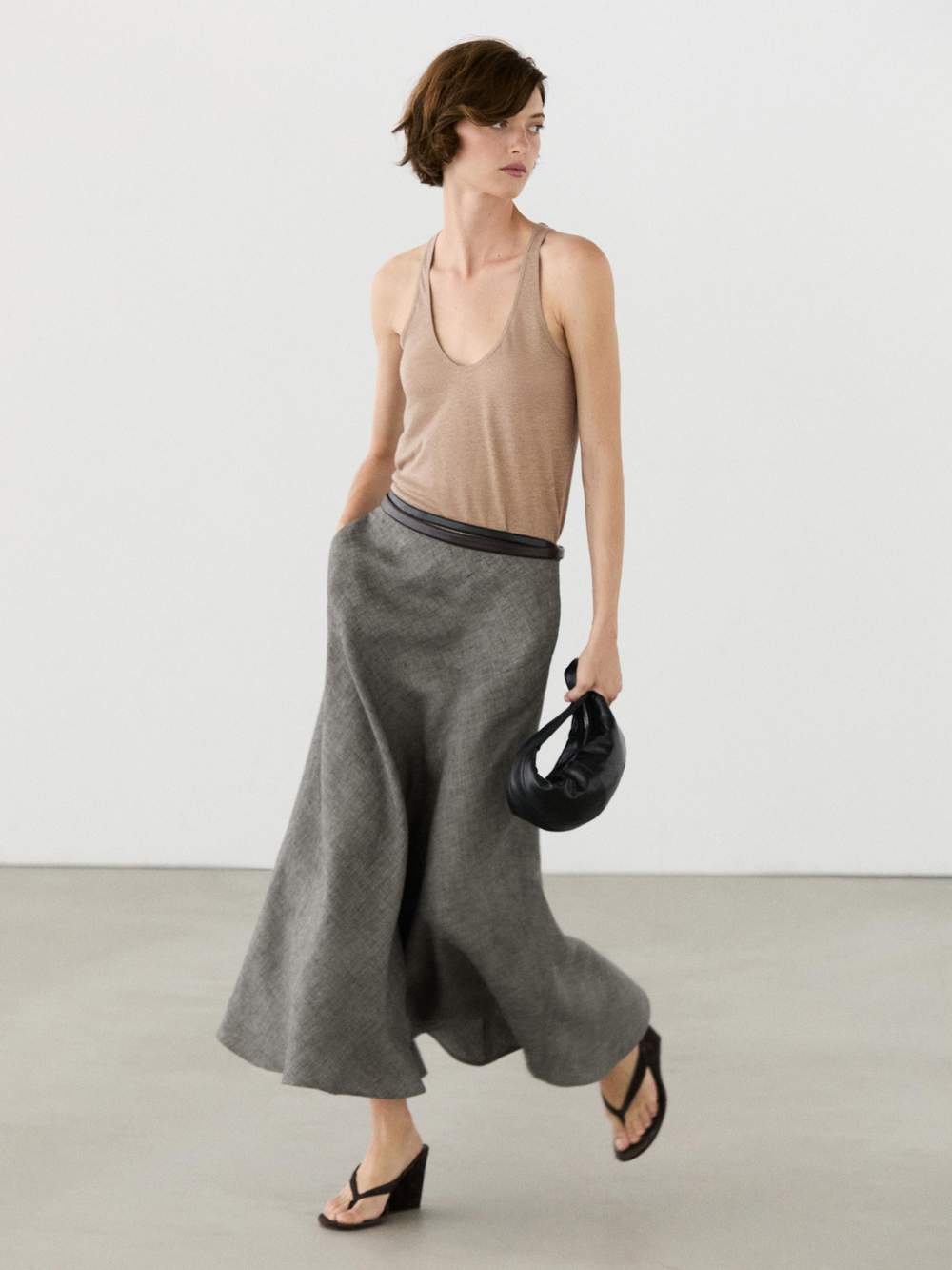 Linen flared midi skirt — Product image 5 of 16