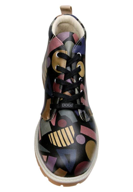 Men Vegan Leather Black Ankle Boots - It's Good to Get Lost Design — صورة المنتج 4 من 5