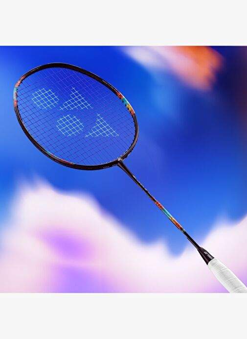 Yonex Nanoflare 700 Game (Korfajlı) 4U (Ort. 83g) G5 Badminton Raketi - Gece Moru — Product image 4 of 40