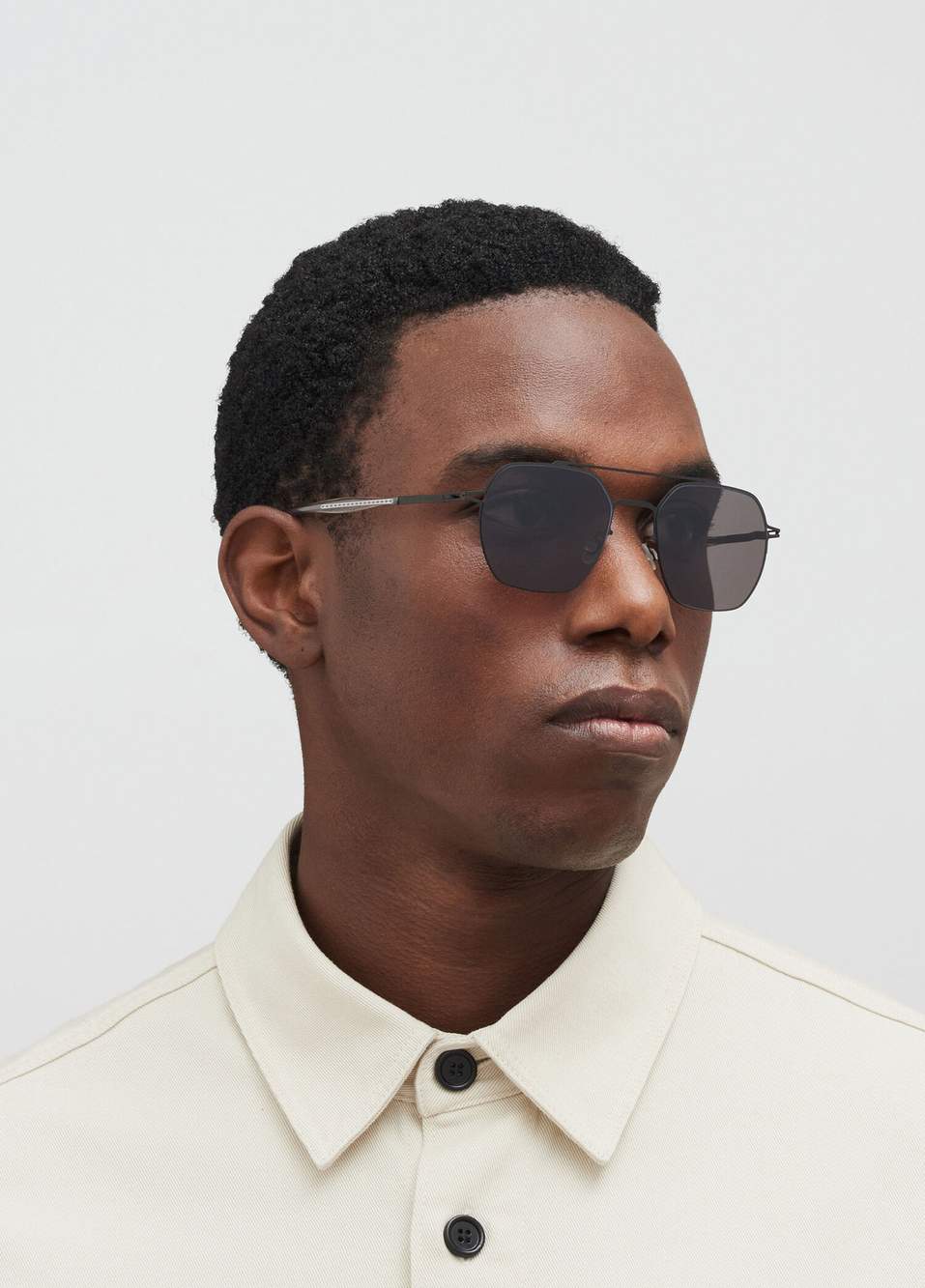Arlo Black Pp-Hcgy 002 Black Steel Unisex Sunglasses — Product image 4 of 4