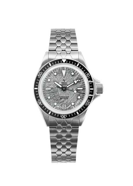 Superman Titanium Limited Edition 12.26.11.66.TNL.MT Men's Wristwatch Silver Metal