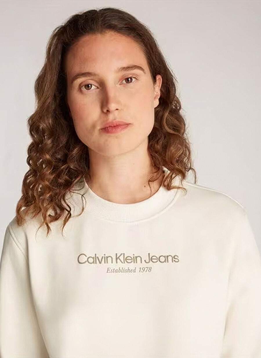 Calvin Klein Jeans White Cadn Round Standard Baskl Sweatshirt Institutional Graphic Reg Cn — Product image 3 of 4