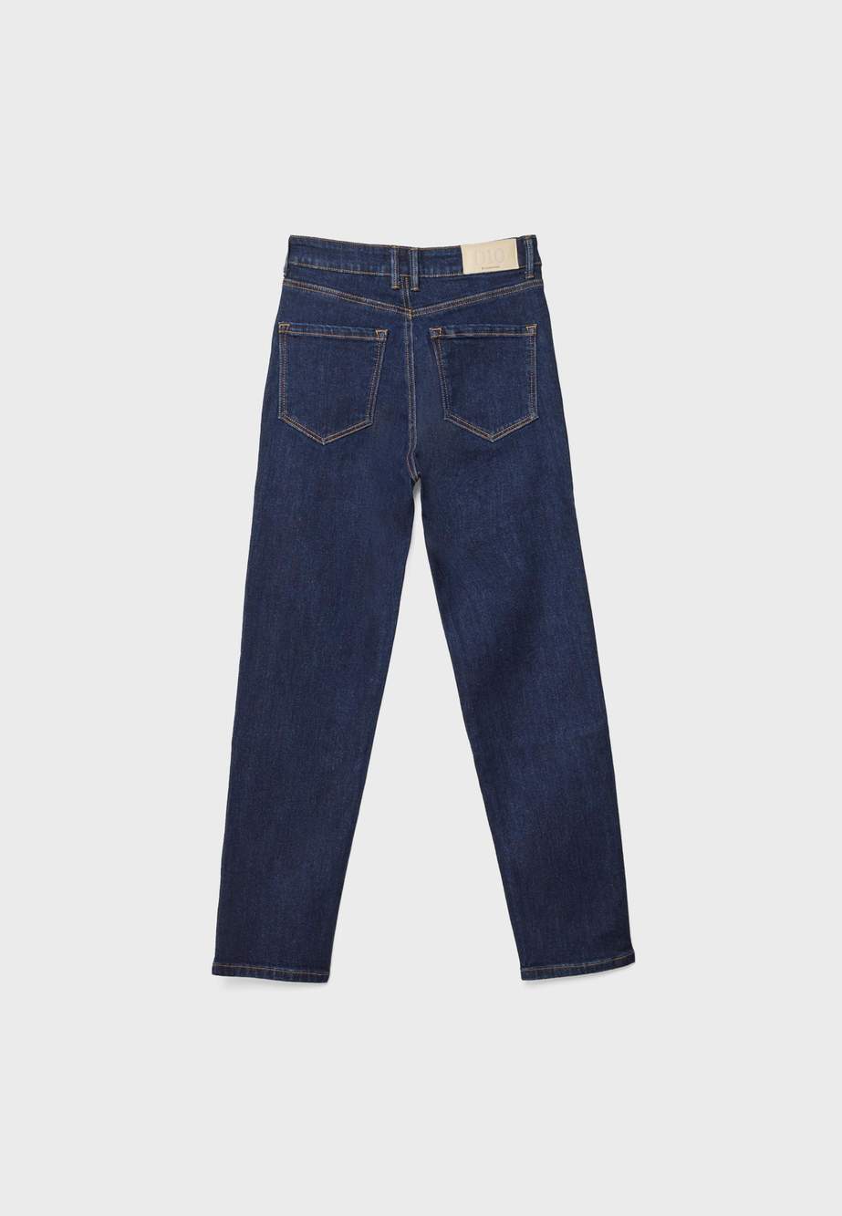 D10 Slim fit mom jeans — صورة المنتج 27 من 45