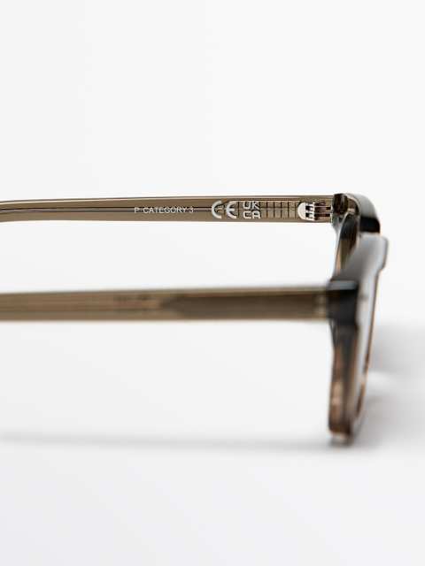 Narrow rectangular sunglasses