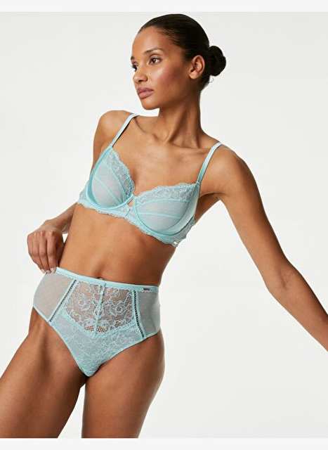 Lace Detailed Bra