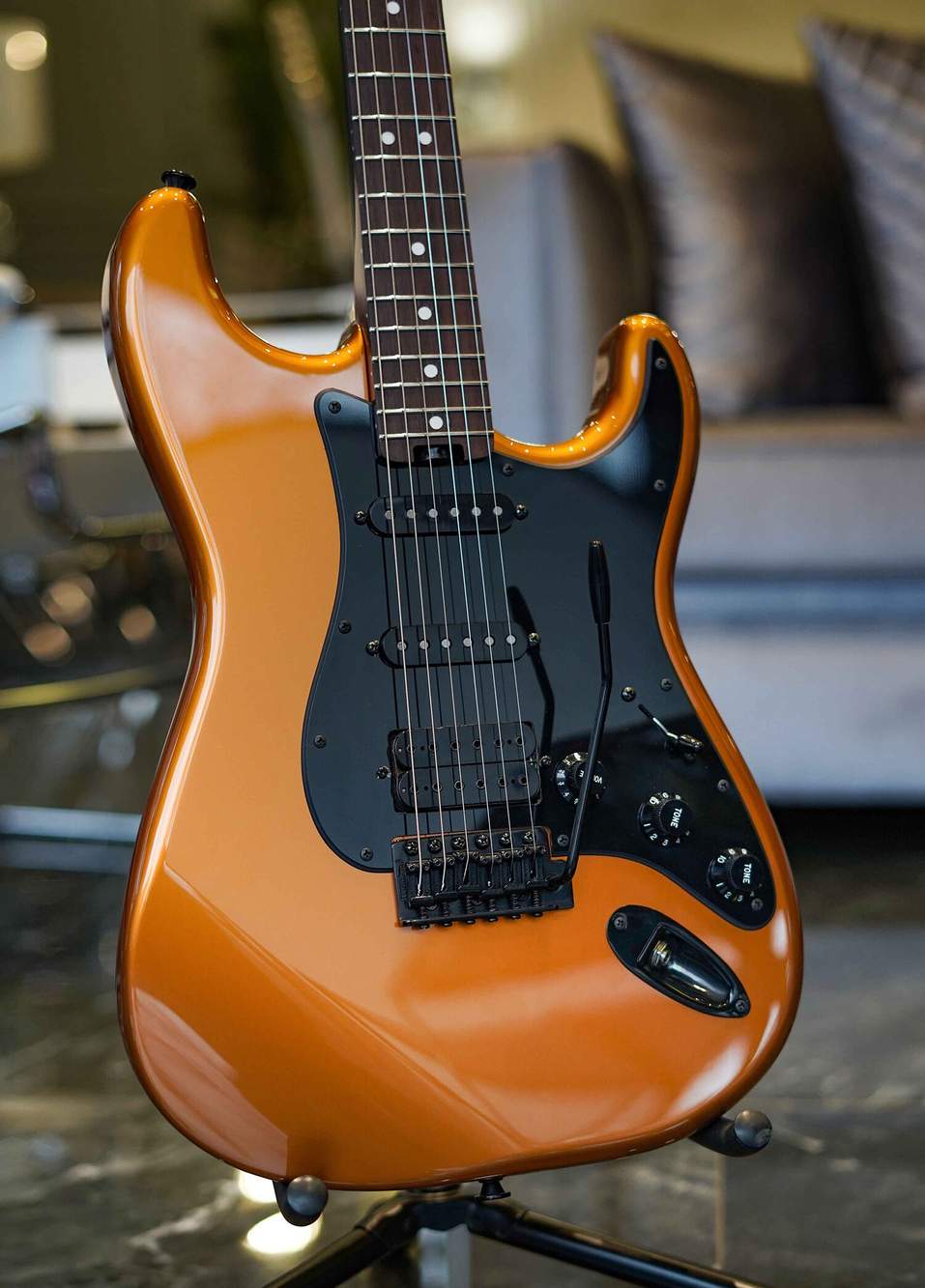 Shira Classic S Metallic Tangerine Elektro Gitar — Product image 4 of 7