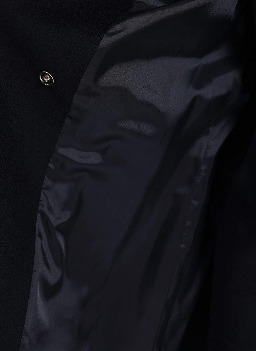Black — Product image 5 of 7