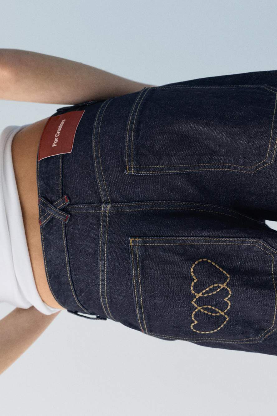 Barrel jeans with hearts — Product image 34 of 35
