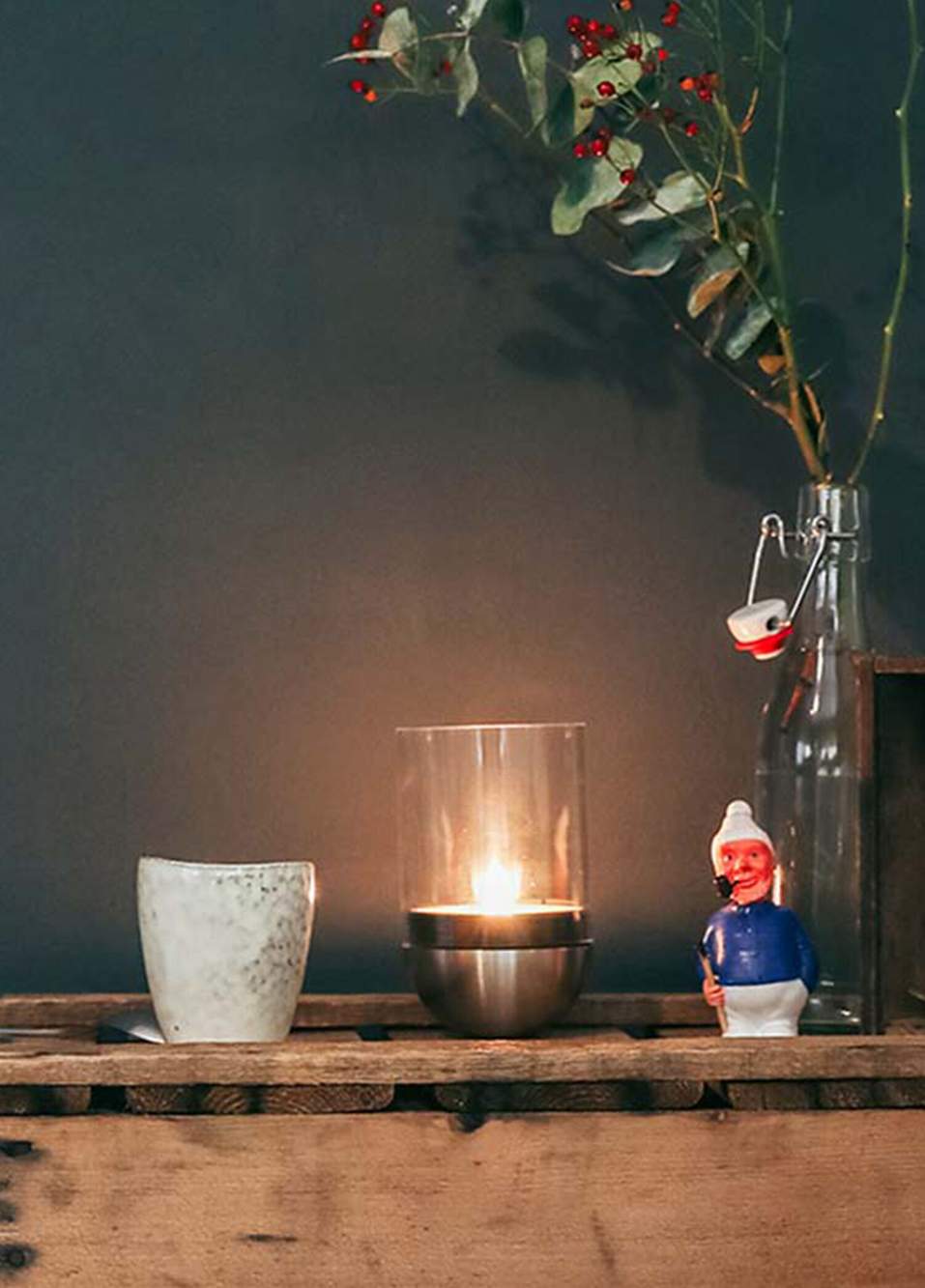 Gravity Candle Metal Candle Holder — صورة المنتج 5 من 6