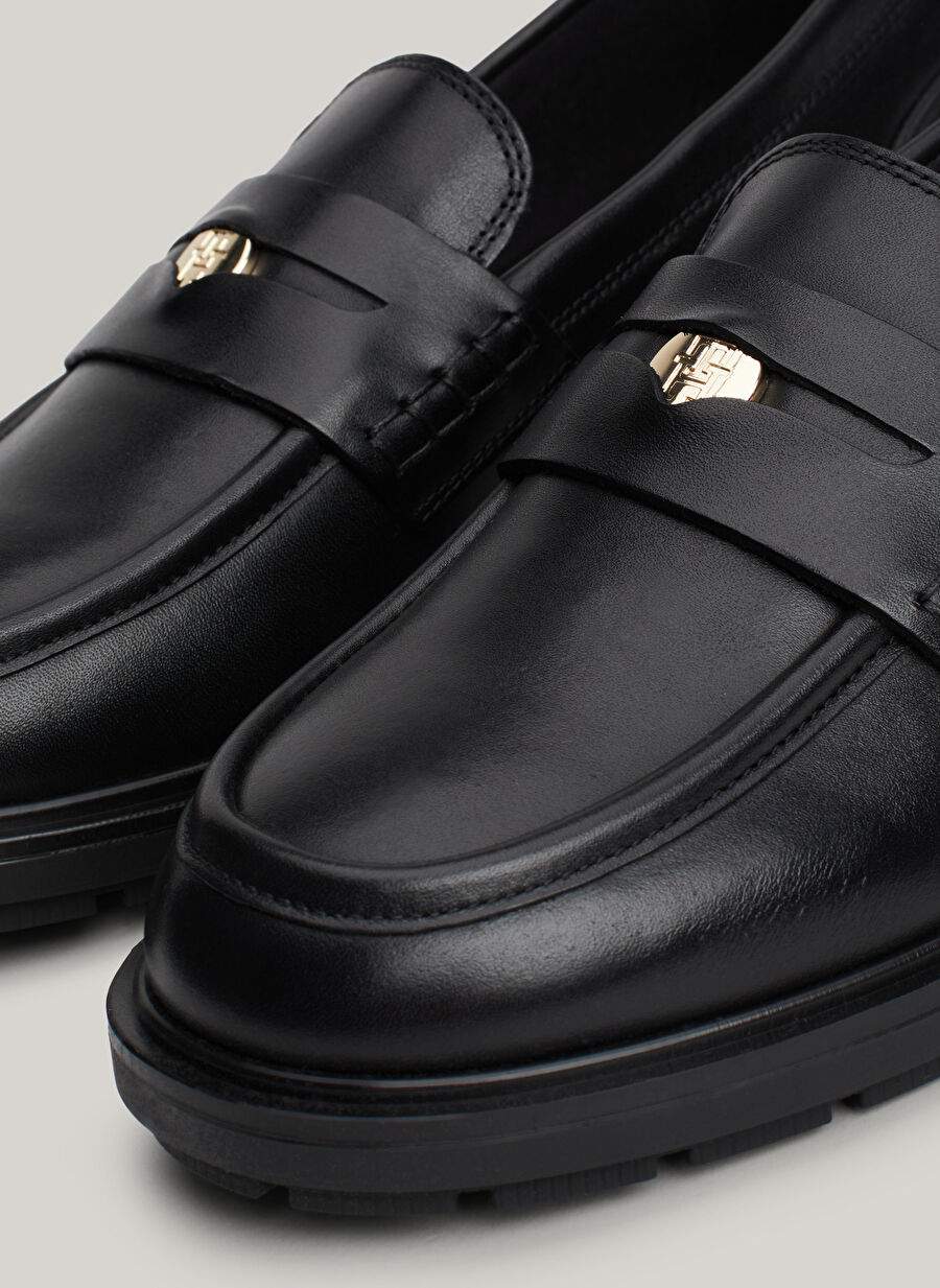 Tommy Hilfiger Siyah Kadn Deri Loafer Fw0fw08029bds — صورة المنتج 4 من 8