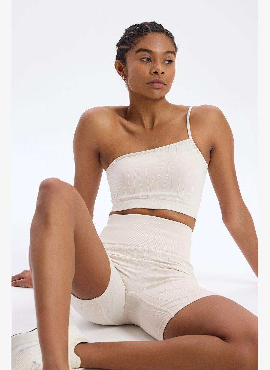 Puffed Jacquard Sports Shorts Titan White — Product image 21 of 30