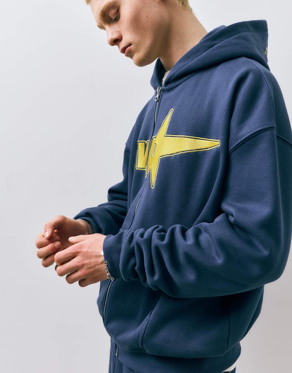 STWD zip-up hoodie — Product image 15 of 19