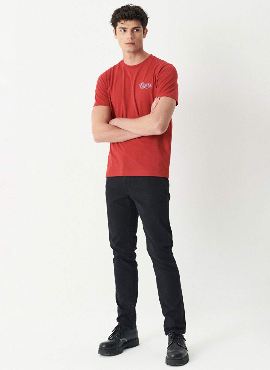 Red — صورة المنتج 3 من 5