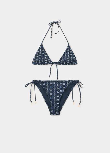 Printed bikini with medium-coverage bottoms