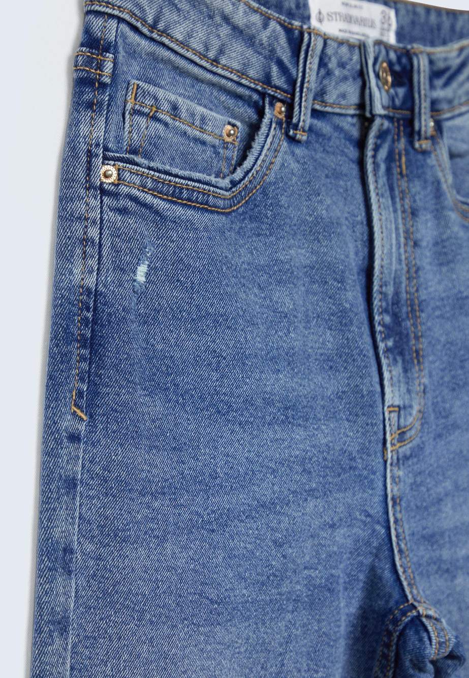 D10 Slim fit mom jeans — صورة المنتج 22 من 45