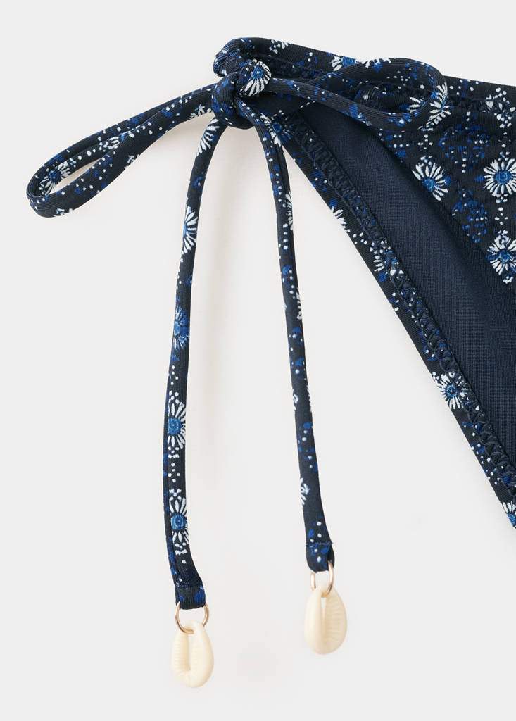 Printed bikini with medium-coverage bottoms — Product image 7 of 8