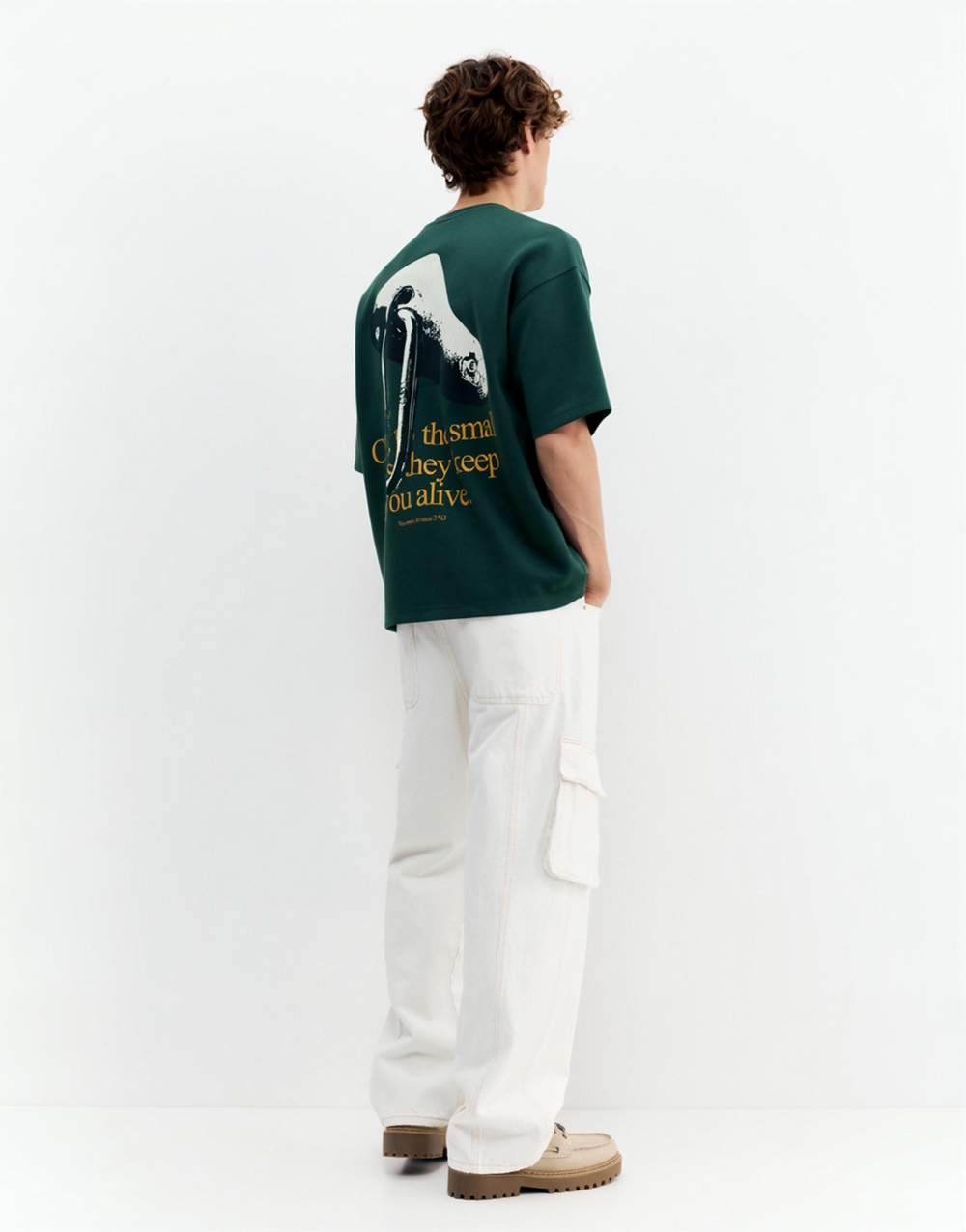 Short sleeve sweatshirt with graphic — Product image 6 of 14