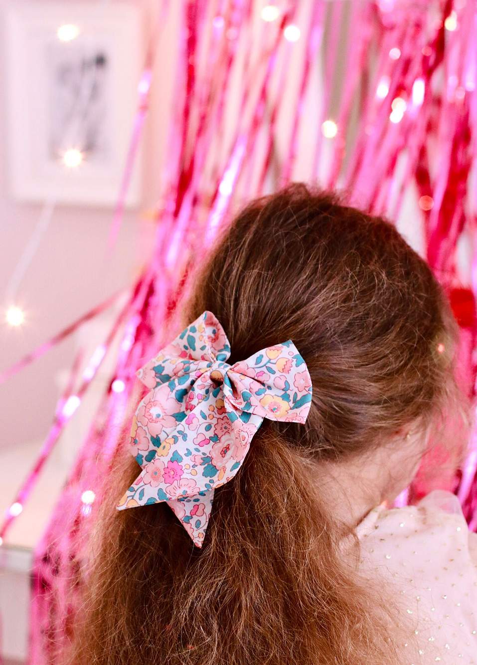 Liberty Bow Pink Oversized Girl's Buckle — Product image 8 of 8